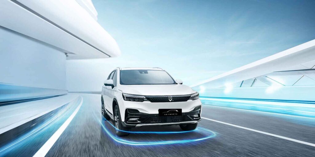 Nieprawidłowe ładowanie samochodu elektrycznego – główny błąd użytkowników