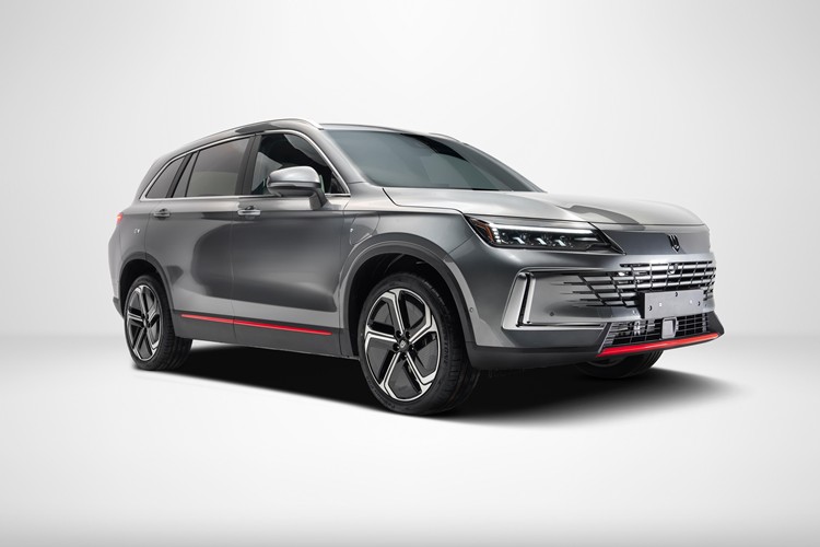 Rynek samochodów elektrycznych w 2026 roku – fakty i realia